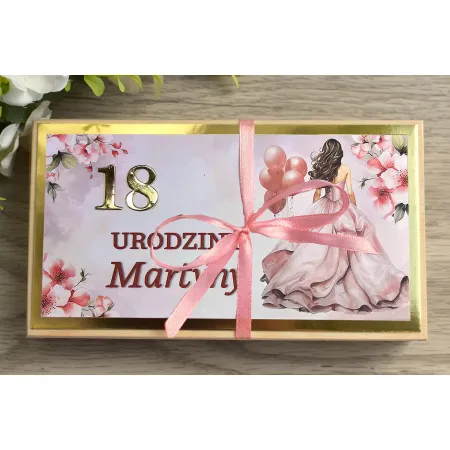 Prezent na 18 urodziny pudełko na pieniądze