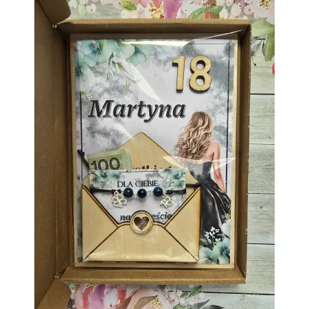 Super prezent na 18 urodziny DREWNIANA kartka A5